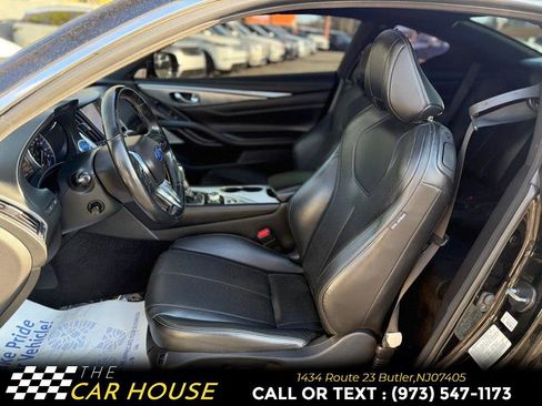 Used 2018 INFINITI Q60 3.0t Luxe w/ Sensory Package 3.0T Luxe AWD/4WD image 14