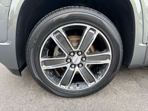 Used 2018 GMC Acadia Denali FWD image 9