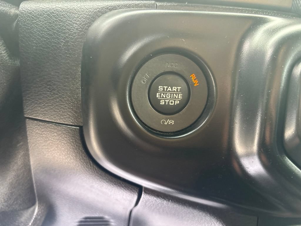 Used 2020 Jeep Gladiator Sport w/ Quick Order Package 24S AWD/4WD image 26