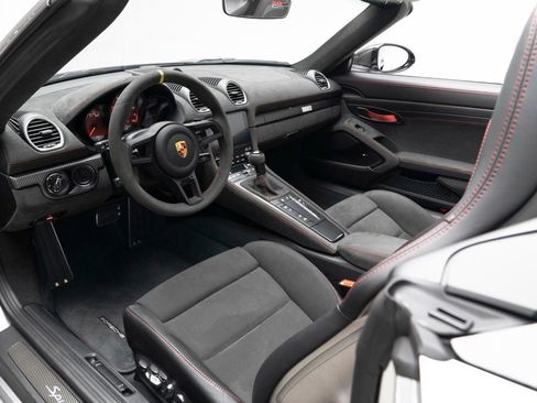 Used 2025 Porsche 718 Boxster Spyder RS RWD image 15