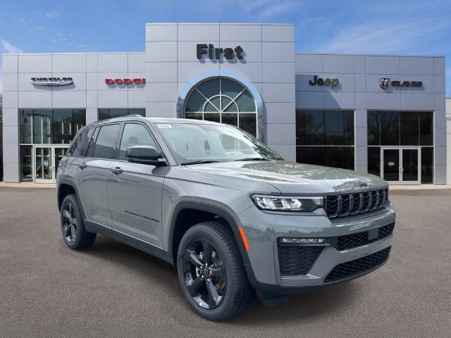 New 2027 Jeep Grand Cherokee Limited AWD/4WD image 1