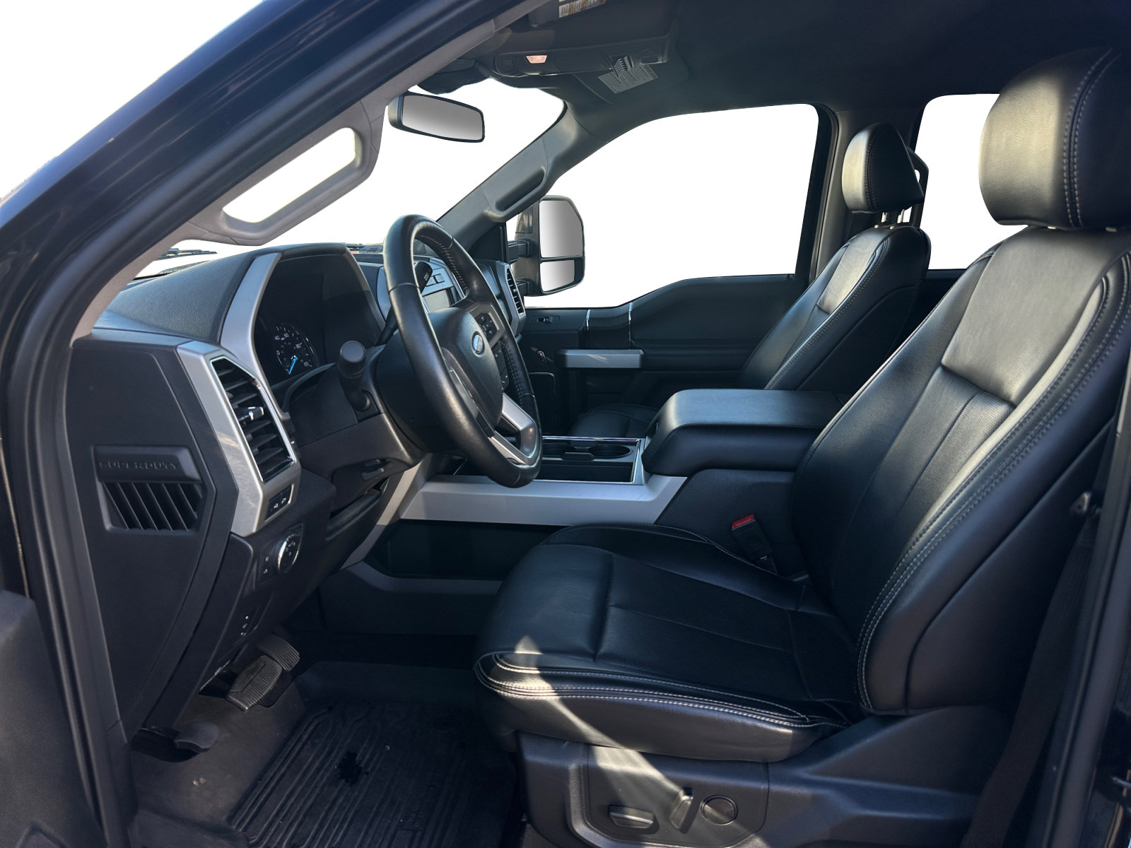 Used 2021 Ford F250 Lariat w/ Lariat Value Package AWD/4WD image 9
