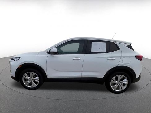Used 2025 Buick Encore GX Preferred image 9