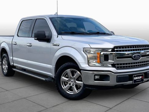 Used 2018 Ford F150 XLT w/ Equipment Group 302A Luxury RWD image 2