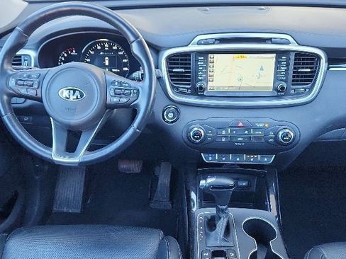 Used 2018 Kia Sorento SX AWD/4WD image 19