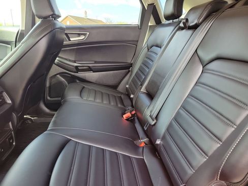Used 2024 Ford Edge SEL w/ Convenience Package AWD/4WD image 12