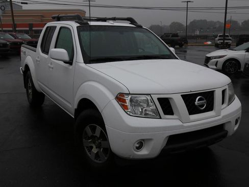 Used 2012 Nissan Frontier PRO-4X w/ Pro-4x Luxury Pkg image 1