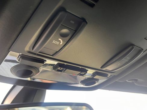 Used 2010 BMW M3 Coupe image 28