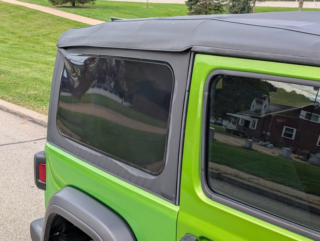 Used 2018 Jeep Wrangler Sport AWD/4WD image 21