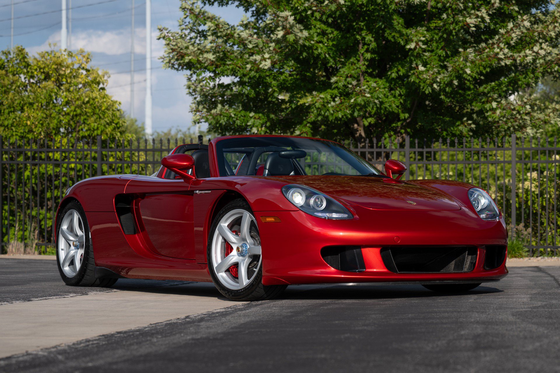 Used 2005 Porsche Carrera GT RWD image 28