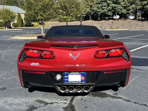 Used 2014 Chevrolet Corvette Z51 w/ 3LT Preferred Equipment Group image 17
