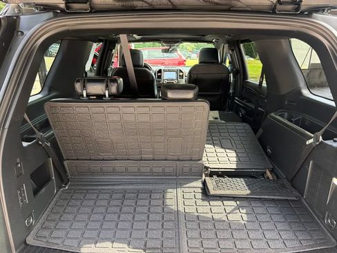 Used 2021 Ford Expedition Limited AWD/4WD image 25