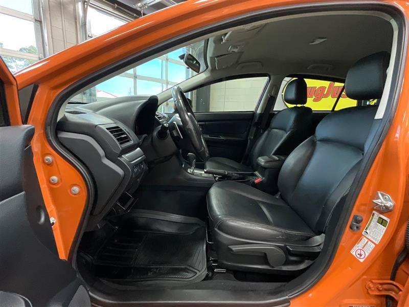 Used 2014 Subaru Crosstrek 2.0i Limited AWD/4WD image 11