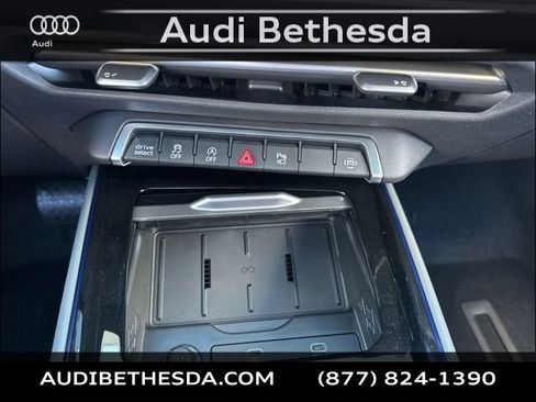 New 2026 Audi Q3 quattro 2.0T AWD/4WD image 18