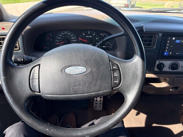 Used 2003 Ford F250 XLT AWD/4WD image 20