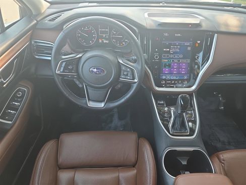 Used 2022 Subaru Outback Touring image 17