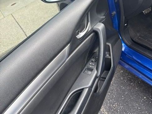 Used 2020 Honda Civic Sport image 11