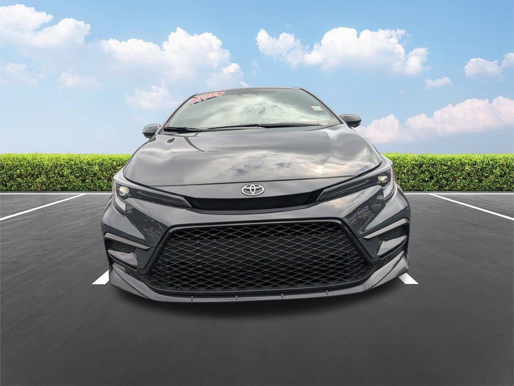 Used 2026 Toyota Corolla SE FWD image 11