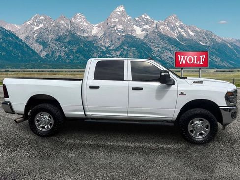 Used 2025 RAM 2500 Tradesman AWD/4WD image 4