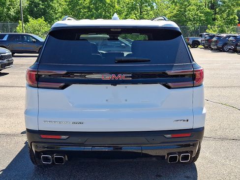 Used 2025 GMC Acadia AT4 w/ Super Cruise Package AWD/4WD image 5