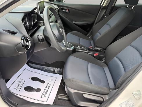 Used 2017 Toyota Yaris iA FWD image 15
