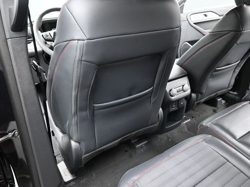 New 2026 Ford Explorer ST-Line w/ ST-Line Street Pack image 32