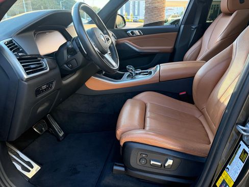Used 2022 BMW X5 xDrive45e w/ M Sport Package image 13