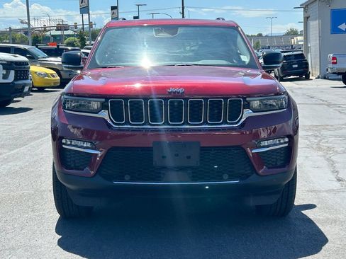 Used 2022 Jeep Grand Cherokee Limited 4xe w/ Luxury Tech Group II AWD/4WD image 10