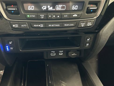 New 2026 Honda Ridgeline Black Edition image 23