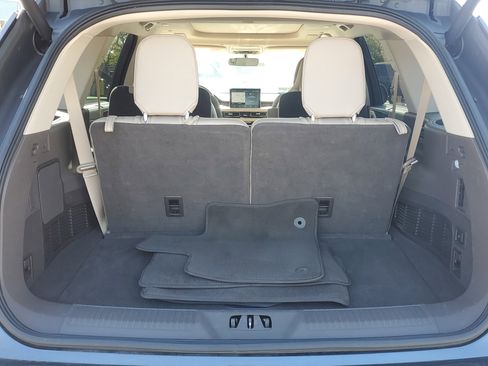 Used 2022 Lincoln Aviator Reserve w/ Equipment Group 201A AWD/4WD image 7