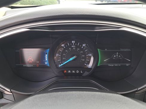 Certified 2020 Ford Fusion SE image 26