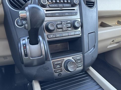 Used 2015 Honda Pilot Touring image 56