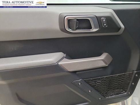 Used 2022 Ford Bronco Black Diamond AWD/4WD image 16