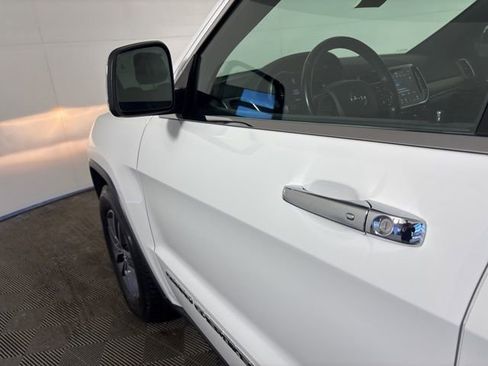 Certified 2020 Jeep Grand Cherokee Limited w/ Trailer Tow Group IV image 29