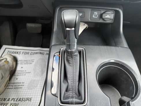 Used 2024 Honda Civic EX image 25