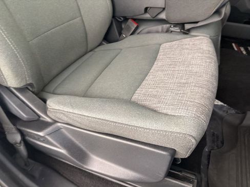 Used 2023 Ford F250 XLT w/ FX4 Off-Road Package image 28