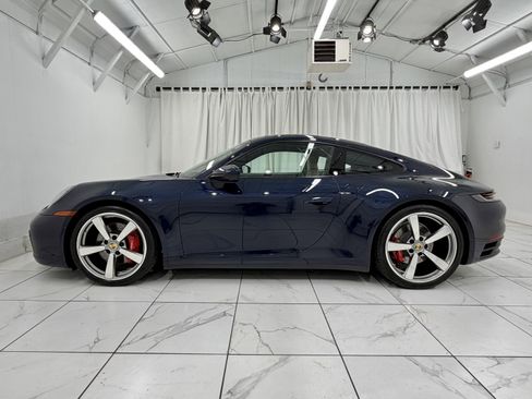 Certified 2021 Porsche 911 Carrera 4S image 2