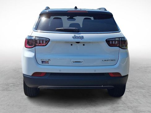 Used 2024 Jeep Compass Limited AWD/4WD image 4
