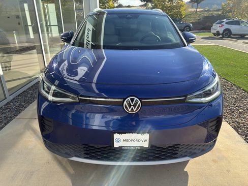 Used 2021 Volkswagen ID.4 Pro S w/ Gradient Package image 2