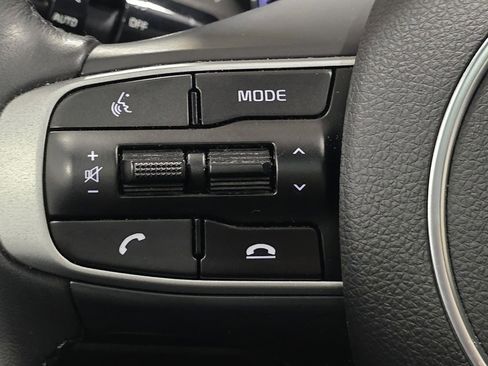 Used 2023 Kia K5 GT-Line image 35