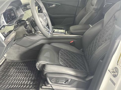 Used 2023 Audi SQ8 Prestige AWD/4WD image 8