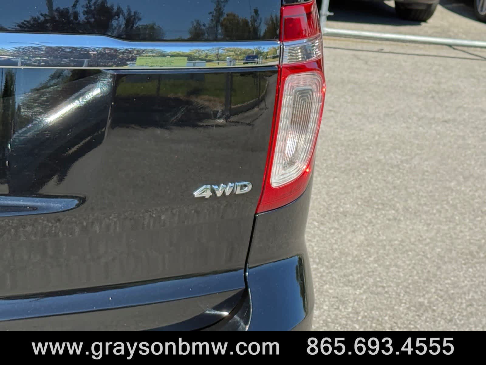 Used 2012 Ford Explorer XLT AWD/4WD image 11