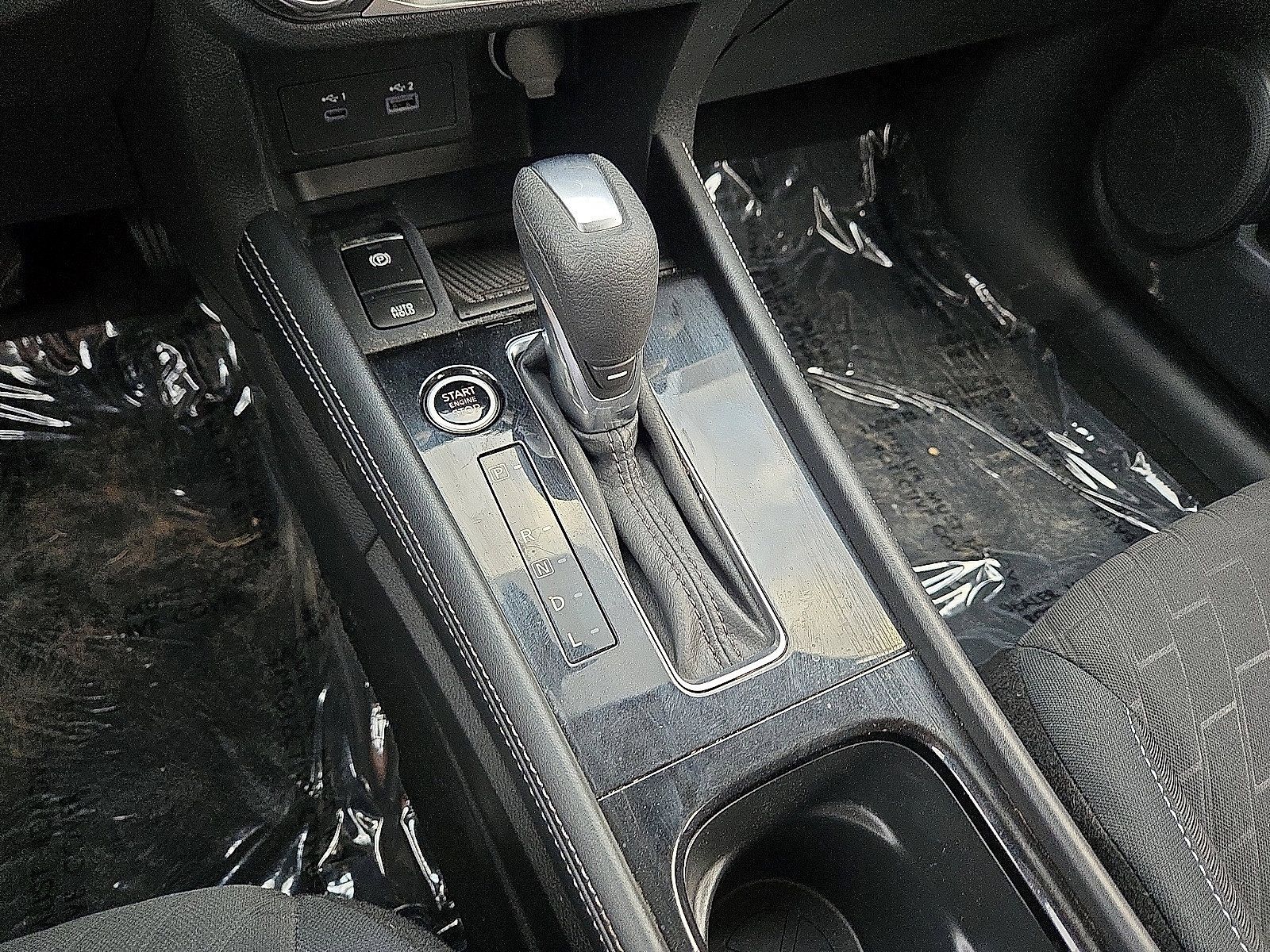 Used 2024 Nissan Kicks SV FWD image 30