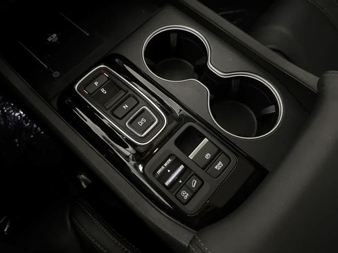 Used 2023 Honda Pilot Touring image 20