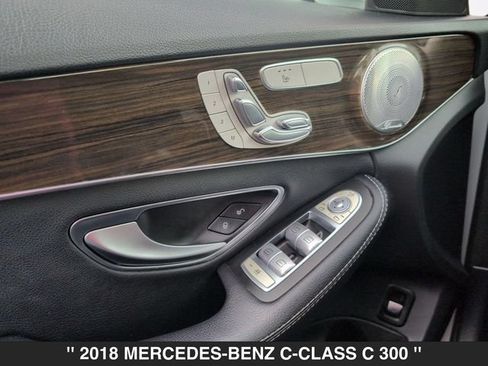 Used 2018 Mercedes-Benz C 300 4MATIC Sedan image 11