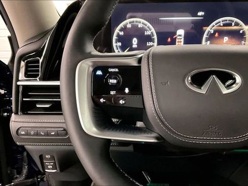 Used 2025 INFINITI QX80 Sensory image 27