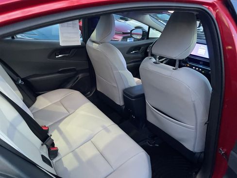 Used 2024 Toyota Prius Limited image 11