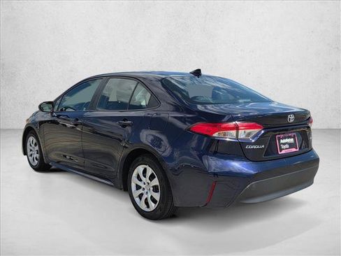 Used 2024 Toyota Corolla LE FWD image 8