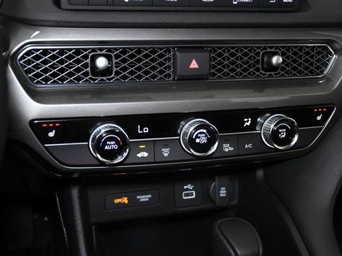 New 2025 Acura Integra image 17