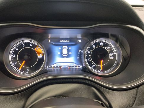Used 2019 Jeep Cherokee High Altitude AWD/4WD image 22